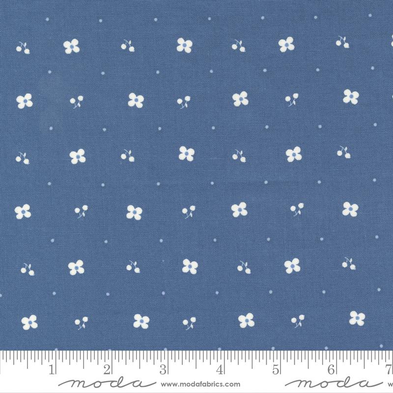 Blueberry Delight Blueberry - Quilt Fabric
