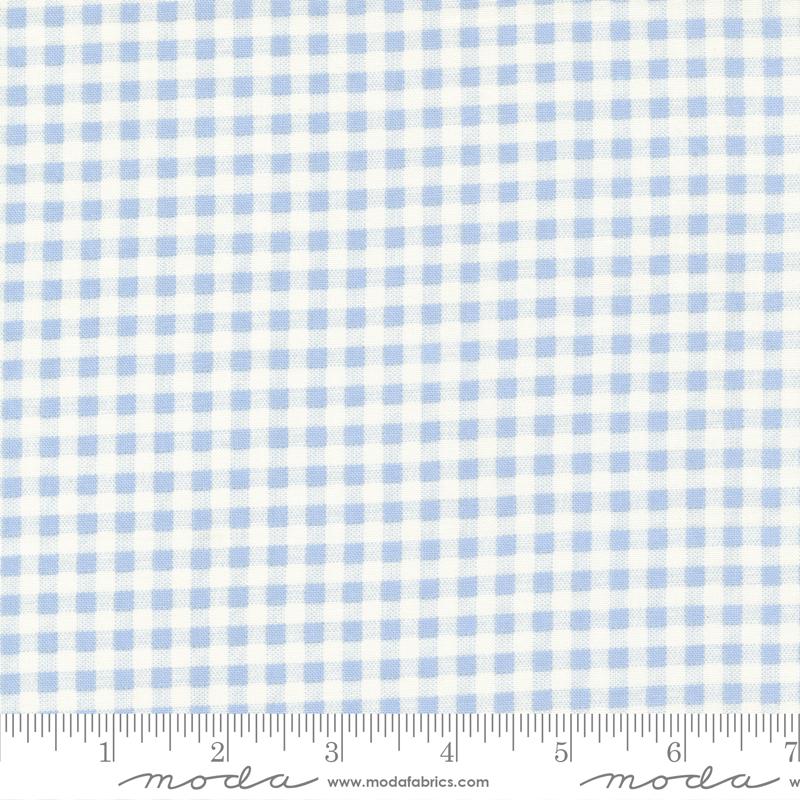 Blueberry Delight Sky - Quilt Fabric