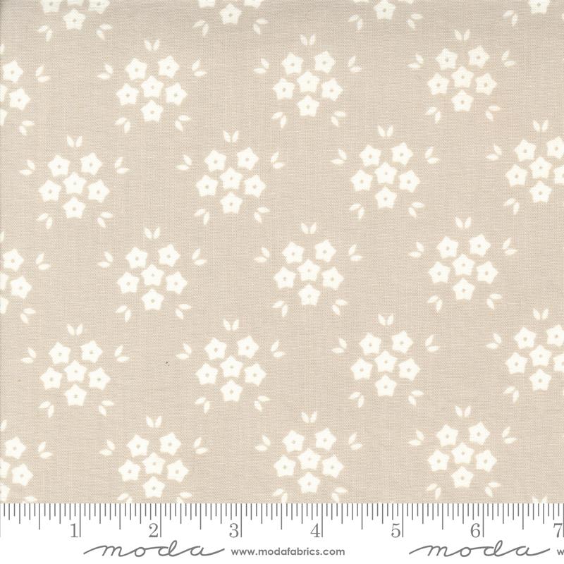 Hollyhocks Roses Linen - Quilt Fabric