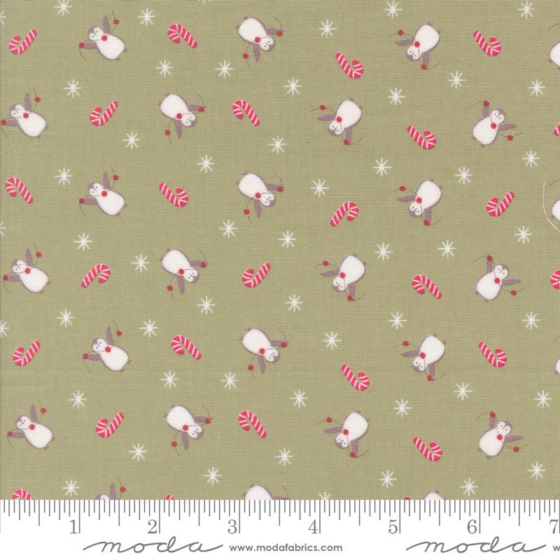 A Very Sweet Christmas Penguin - Pine - Quilt Fabric