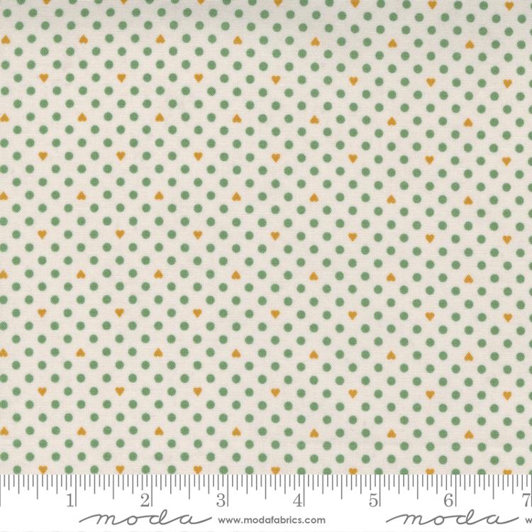 Frankie Naive Pearl Green - Quilt Fabric