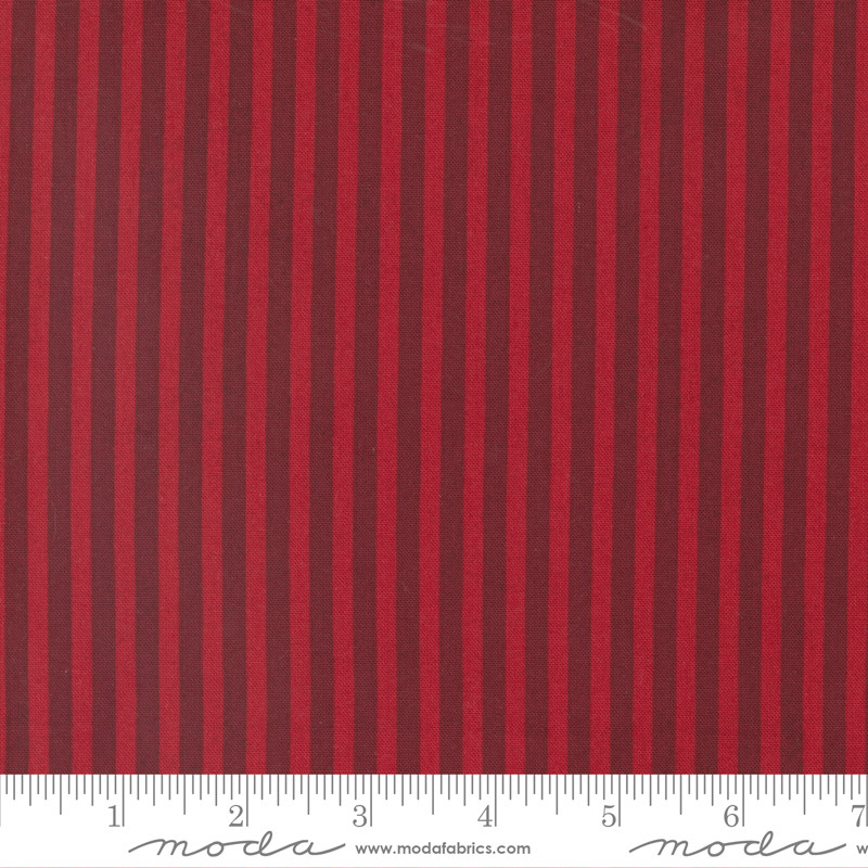 Jolly Good Cranberry - Tidings - Quilt Fabric
