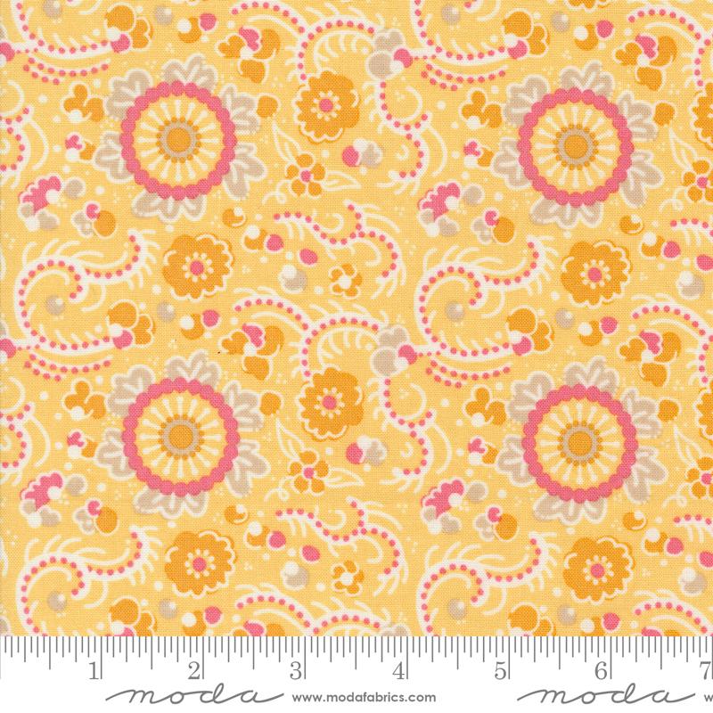 Sunday Brunch Paisley - Mimosa - Quilt Fabric