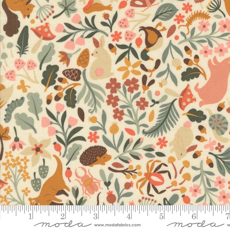 Acorn Hollow Animals - Ecru - Quilt Fabric