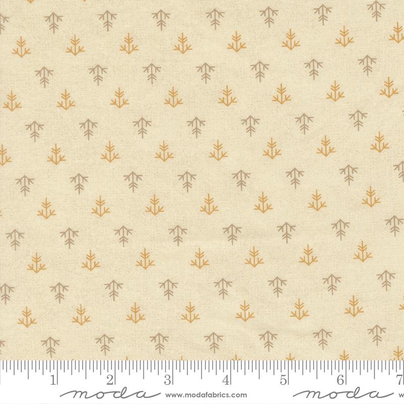 Posh Fretwork Ivory Whisper - Quilt Fabric