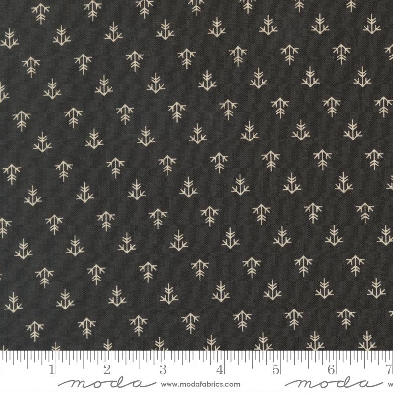 Posh Fretwork Onyx Noir - Quilt Fabric
