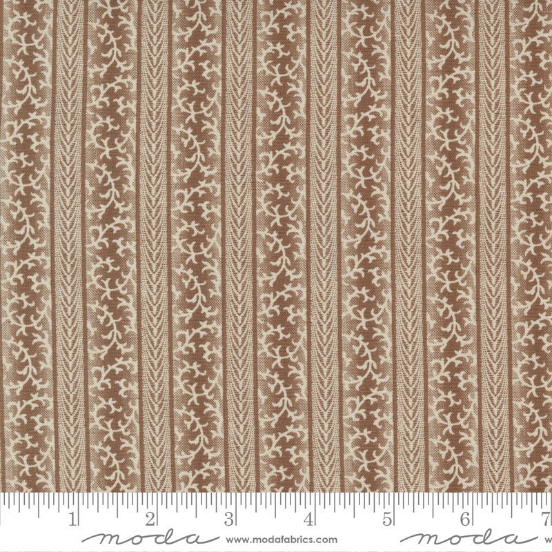 Amelias Blues Chocolate - Pinch And Pleat - Quilt Fabric