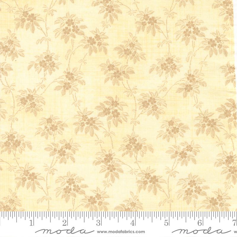 Dinahs Delight Vines - Sweet Milk - Quilt Fabric