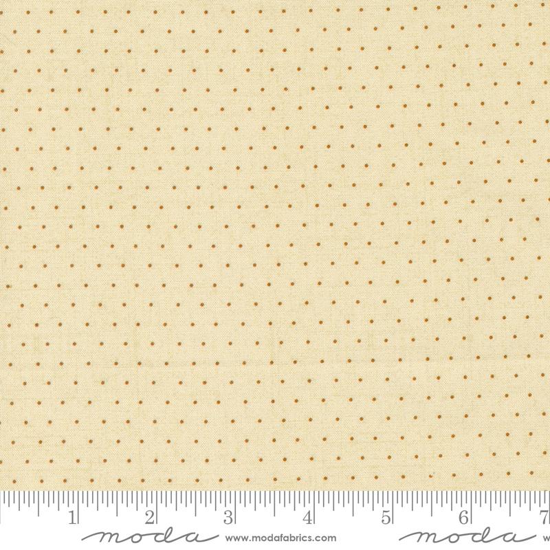 Lydias Lace Biscuit - Quilt Fabric