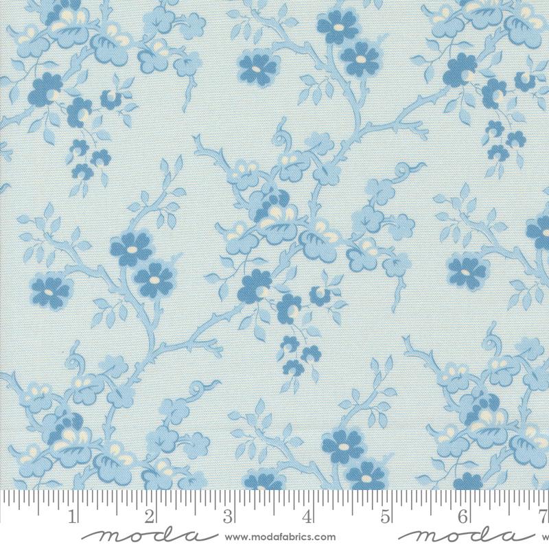 Sallys Stitches Flowers Blue Sky - Quilt Fabric