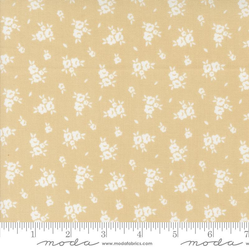Flower Girl Wheat - Quilt Fabric