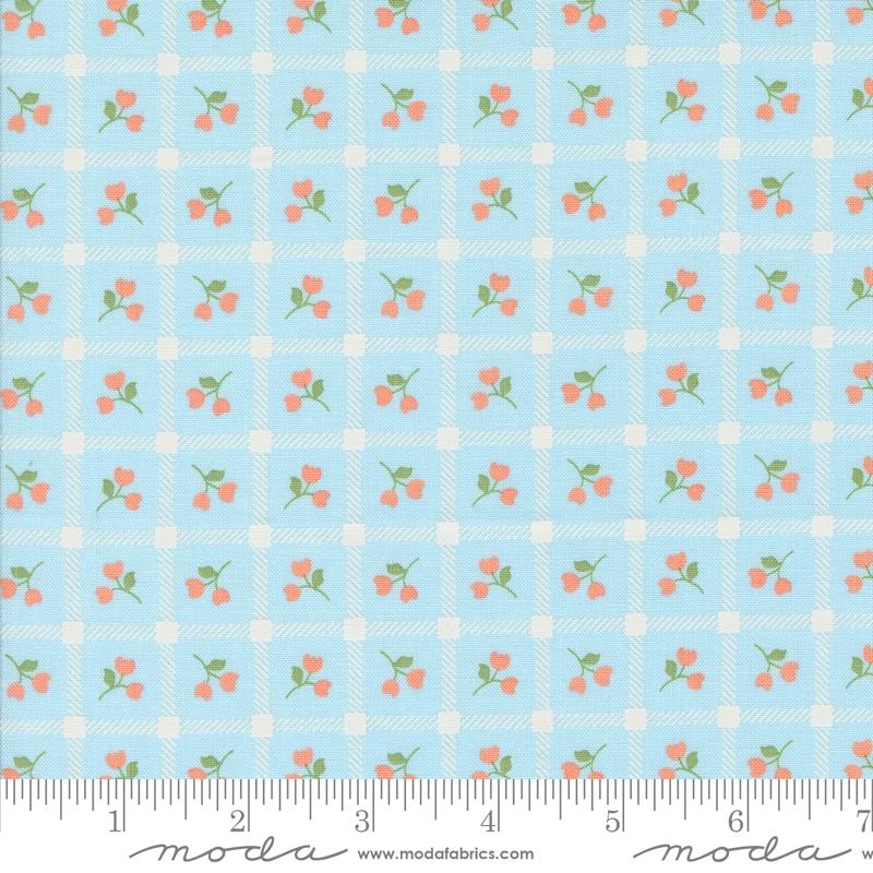 Dainty Meadow Sky - Quilt Fabric