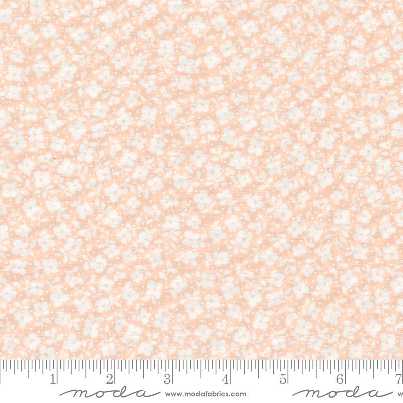 Dainty Meadow Peachy - Quilt Fabric