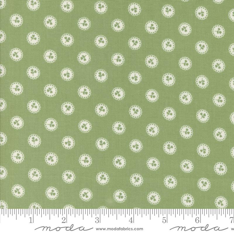 Dainty Meadow Prairie - Quilt Fabric