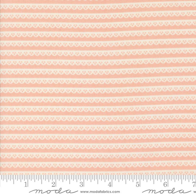 Dainty Meadow Rose - Quilt Fabric