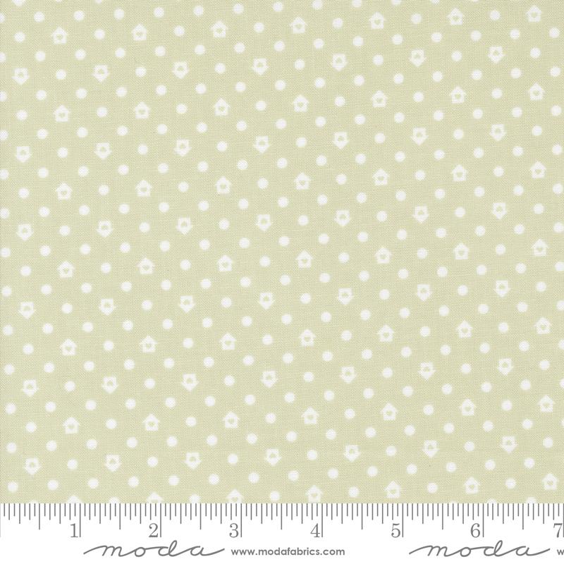 Cottage Charm Dots - Pear - Quilt Fabric