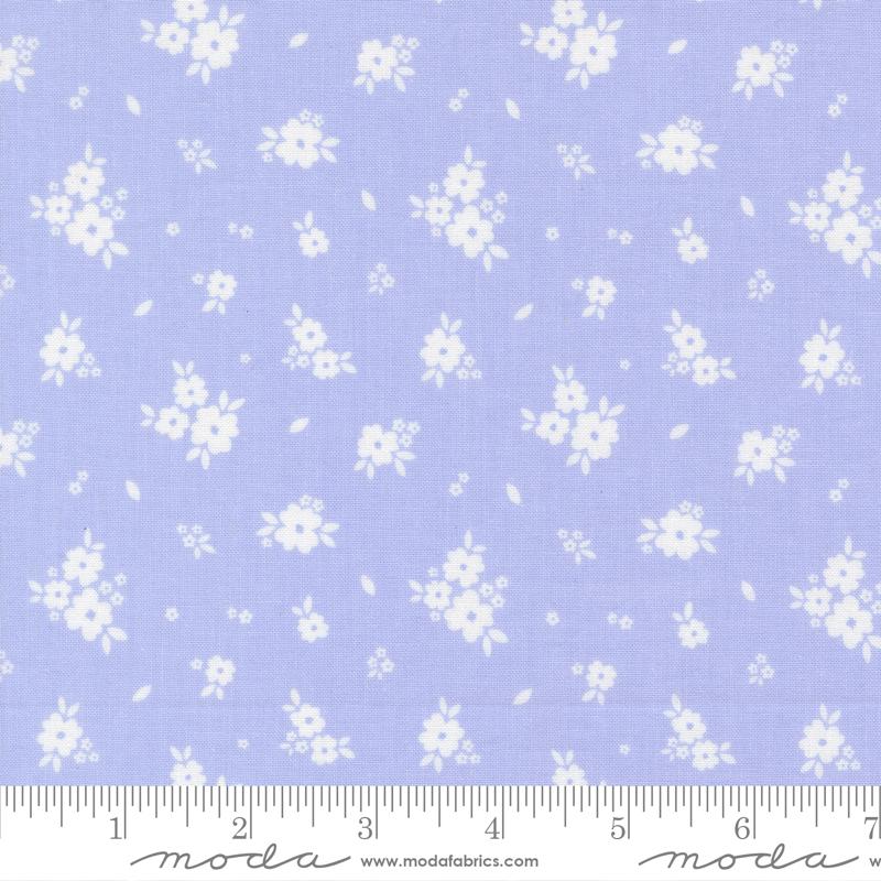 Pastel Prairie Bloom Mist - Quilt Fabric