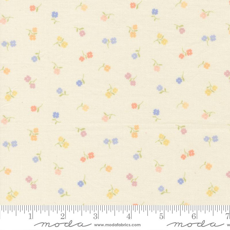 Pastel Prairie Tiny Porcelain - Quilt Fabric