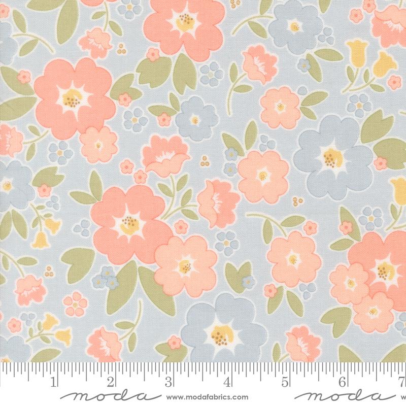 Handmade Sweetness QC Floral Sky - Quilt Fabric, zoomed in. Select this picture to zoom back out.