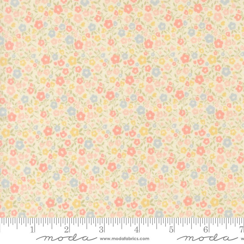Handmade Sweetness Blossom Porcelain - Quilt Fabric, zoomed in. Select this picture to zoom back out.