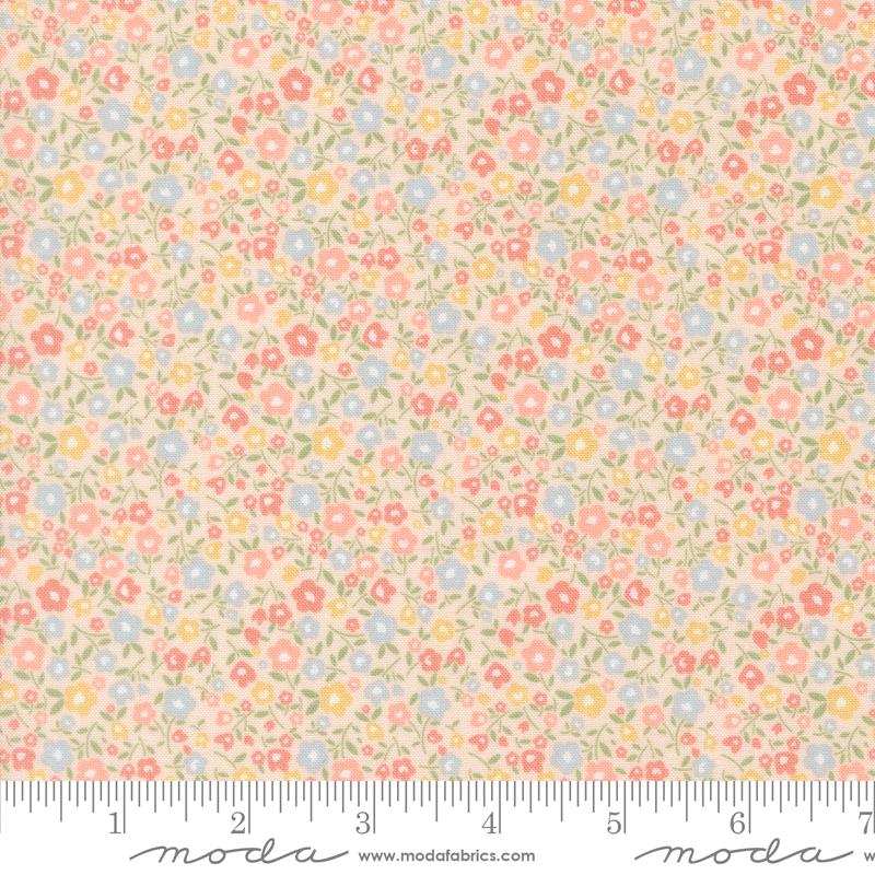 Handmade Sweetness Blossom Blush - Quilt Fabric, zoomed in. Select this picture to zoom back out.