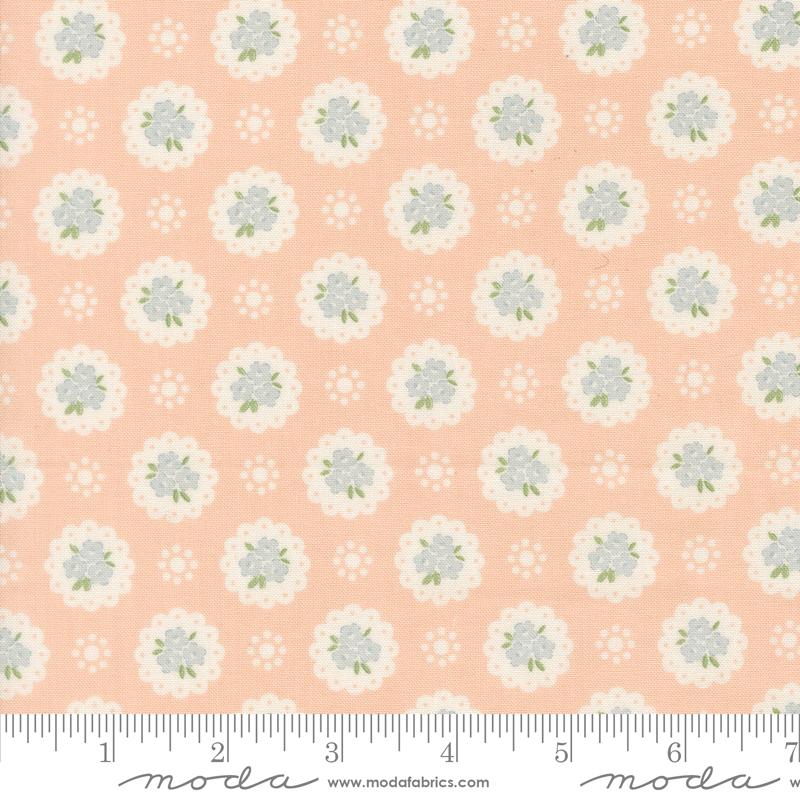 Handmade Sweetness Lace Petal - Quilt Fabric, zoomed in. Select this picture to zoom back out.