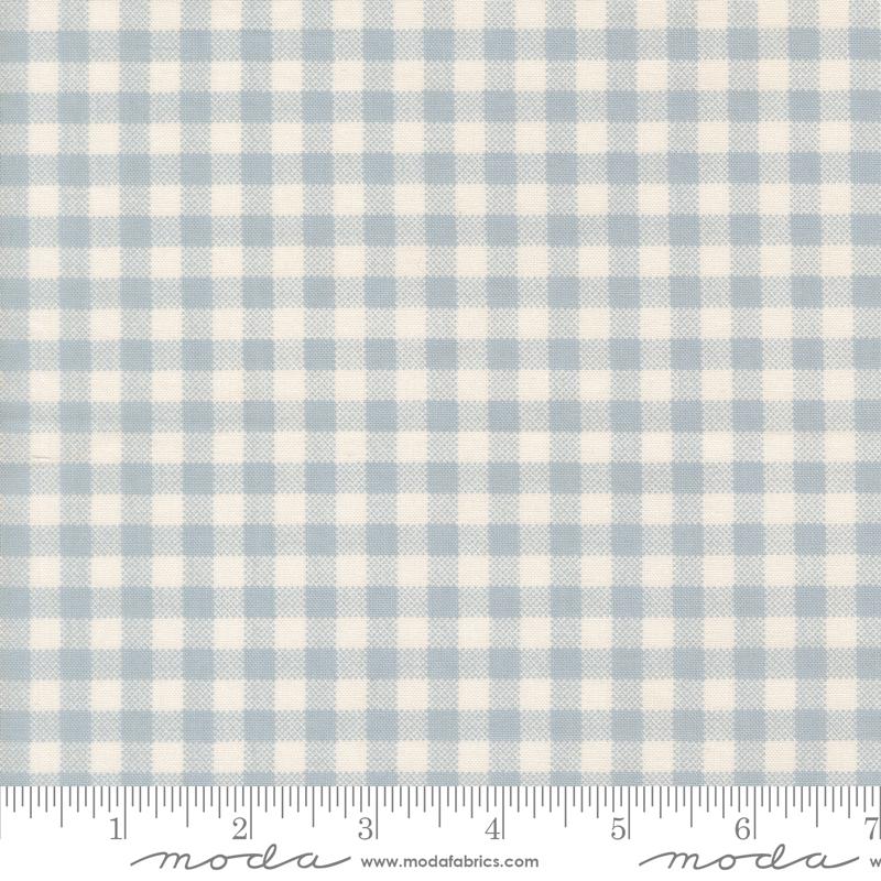 Handmade Sweetness Gingham Powder Blue - Quilt Fabric, zoomed in. Select this picture to zoom back out.