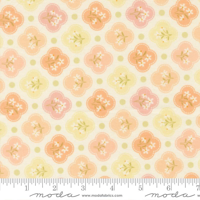 Dear Daisy Icons Cloud - Quilt Fabric, zoomed in. Select this picture to zoom back out.