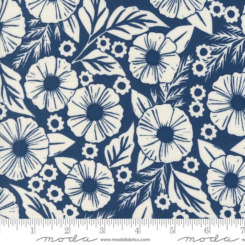 Field Of Flowers Indigo - Quilt Fabric