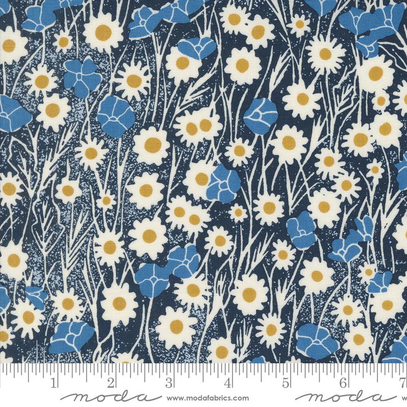 Field Of Flowers Navy - Quilt Fabric