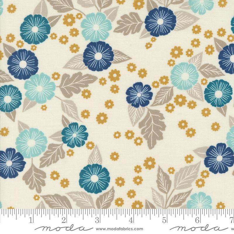 Field Of Flowers Porcelain - Quilt Fabric