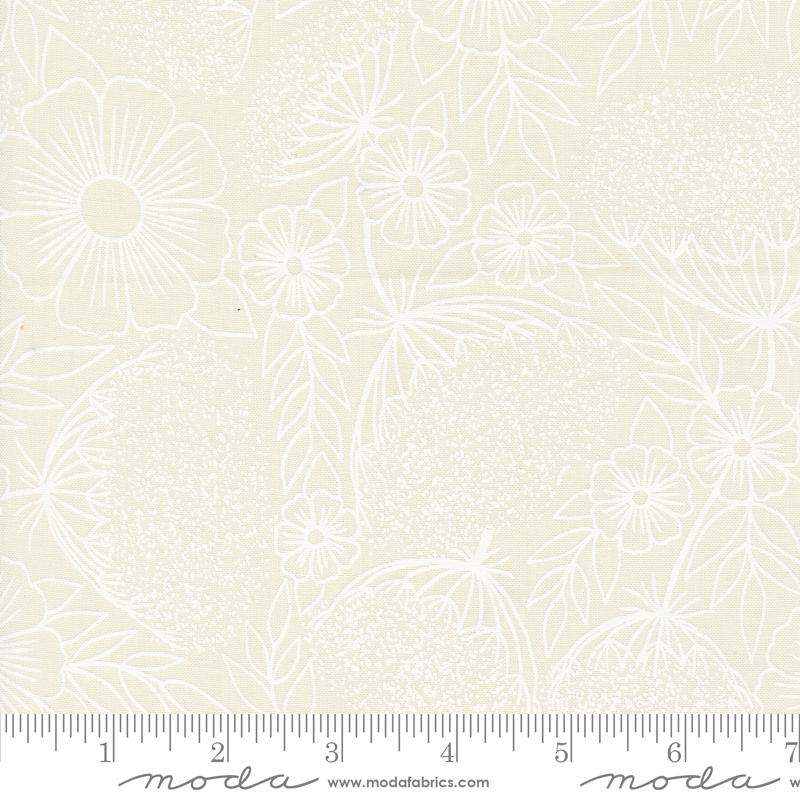 Field Of Flowers Porcelain Whit - Quilt Fabric