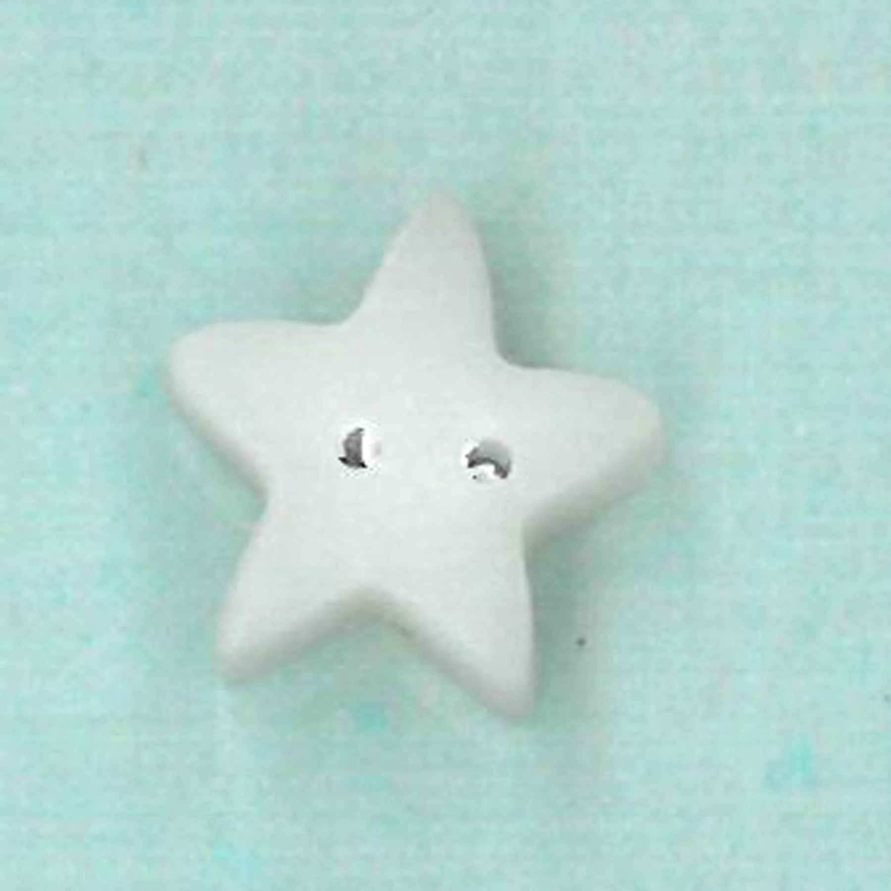 Small Ivory Star - Button
