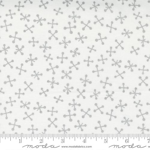 Whispers Metallic White Silver - Quilt Fabric