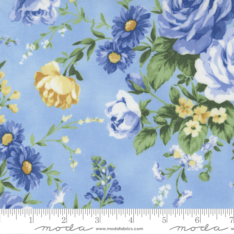 Summer Breeze Sky - Rose Bouquet Large - Quilt Fabric