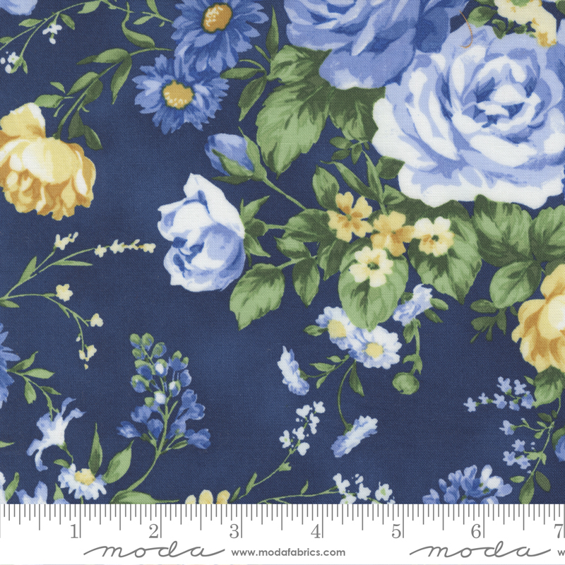 Summer Breeze Navy - Rose Bouquet Large - Quilt Fabric