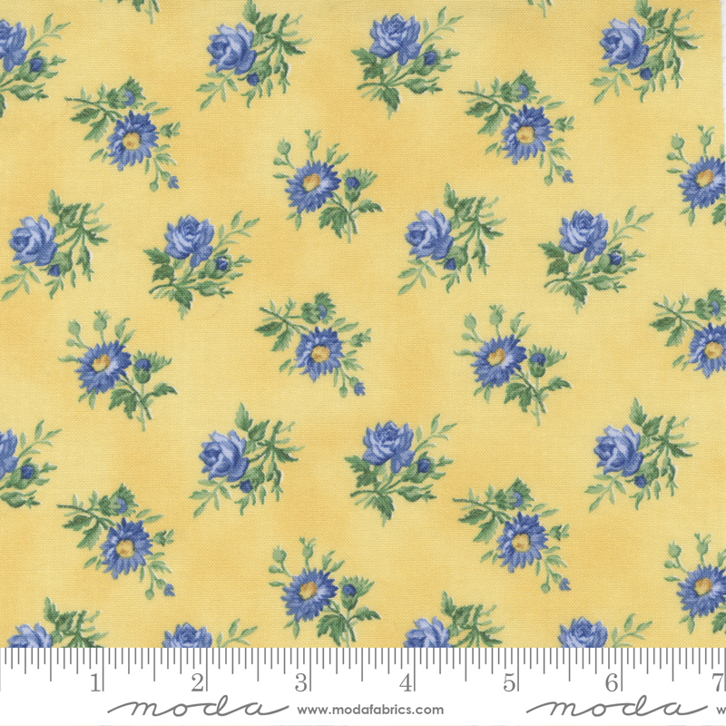 Summer Breeze Yellow - Tossed Bouquets - Quilt Fabric