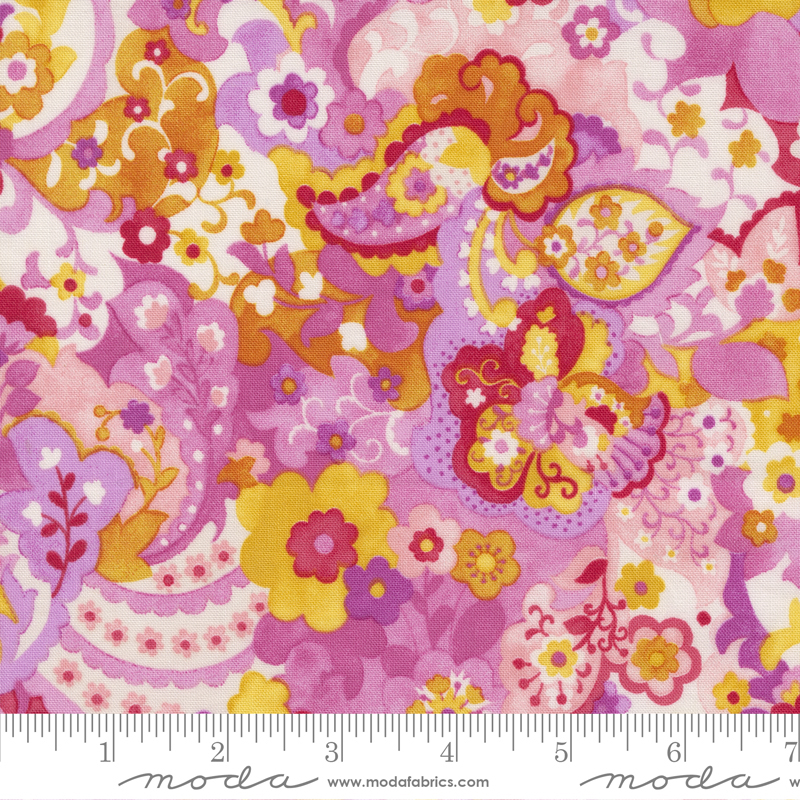 Jolie Paisley Party Blush - Quilt Fabric