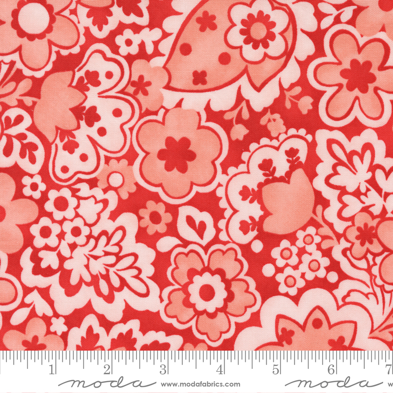 Jolie Mod Flower Ruby - Quilt Fabric
