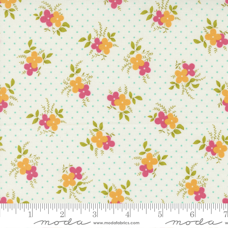 Flower Power Cloud - Easy Breezy Florals - Quilt Fabric