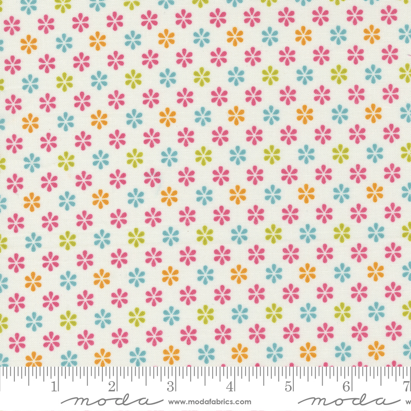 Flower Power Cloud - Funky Fresh Ditsy - Quilt Fabric