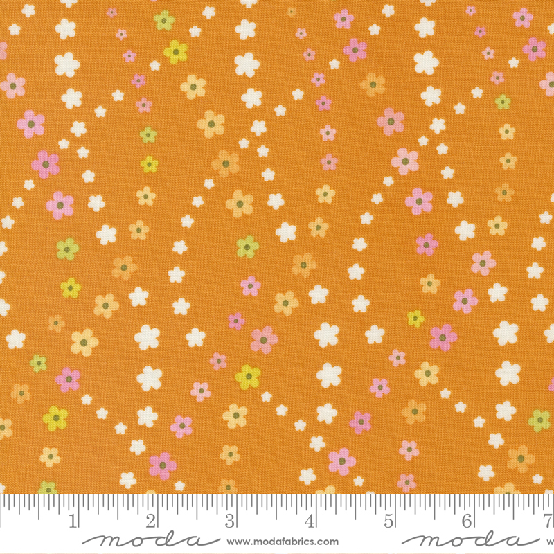 Flower Power Clementine - Lazy Daisy - Quilt Fabric