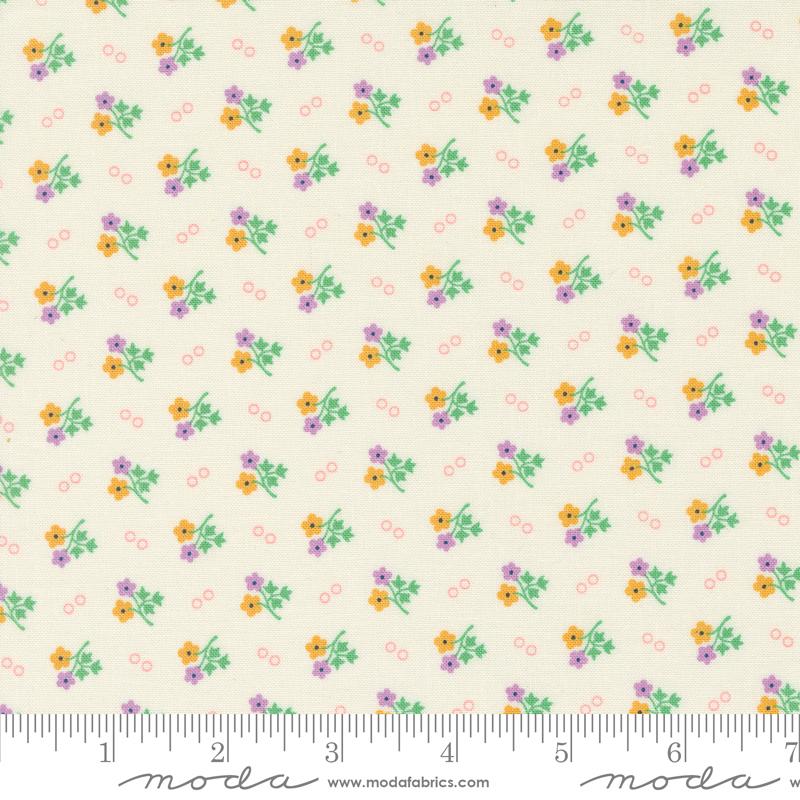 30s Playtime Eggshell Pastel - Quilt Fabric
