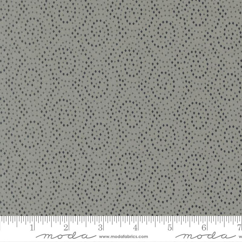 Arabesque Tranquil Sky - Quilt Fabric