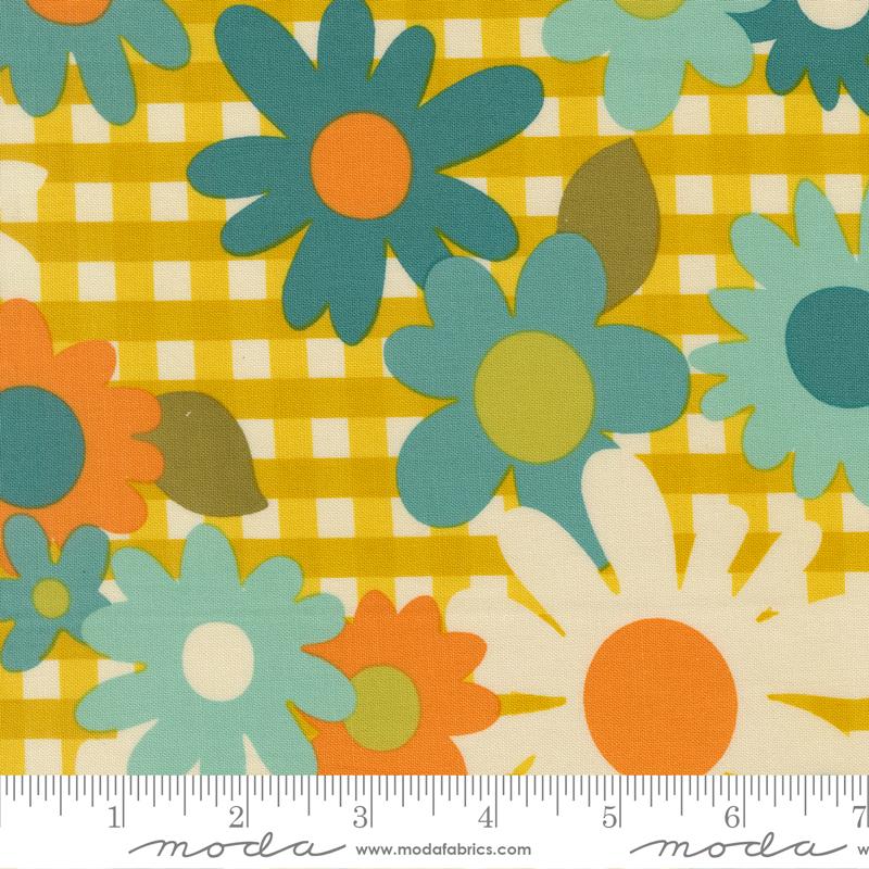 Happy Daze Flowers Citrine - Quilt Fabric