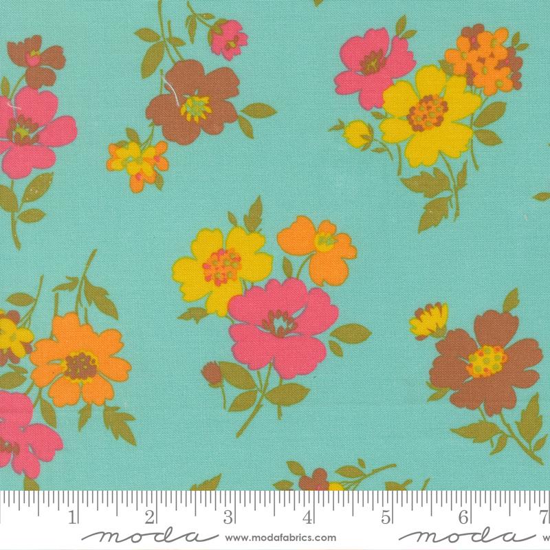 Happy Daze Garden Aqua - Quilt Fabric