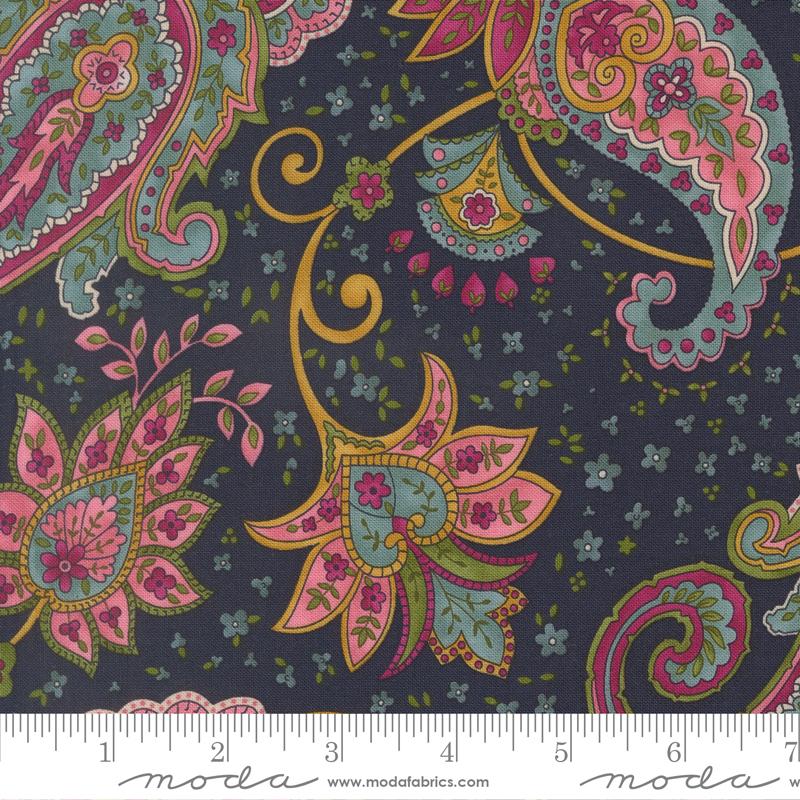 Chelsea Garden Posh Midnight - Quilt Fabric