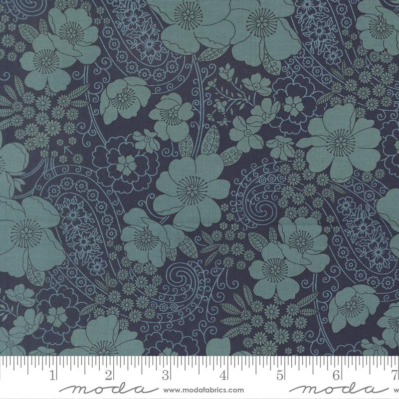 Chelsea Garden Party Midnight - Quilt Fabric