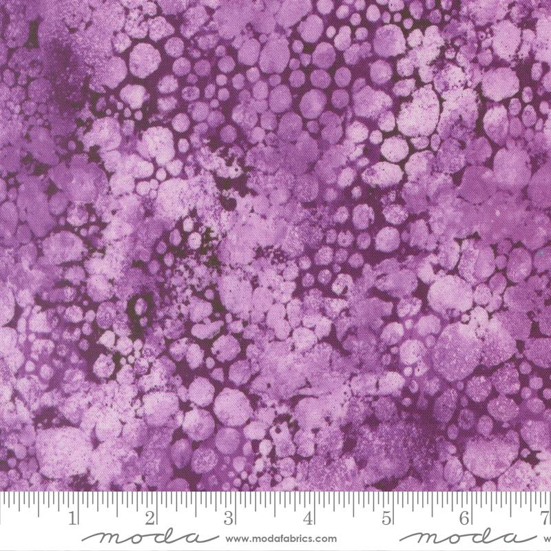 Gradients Gallery Splatters Purple Haze - Quilt Fabric