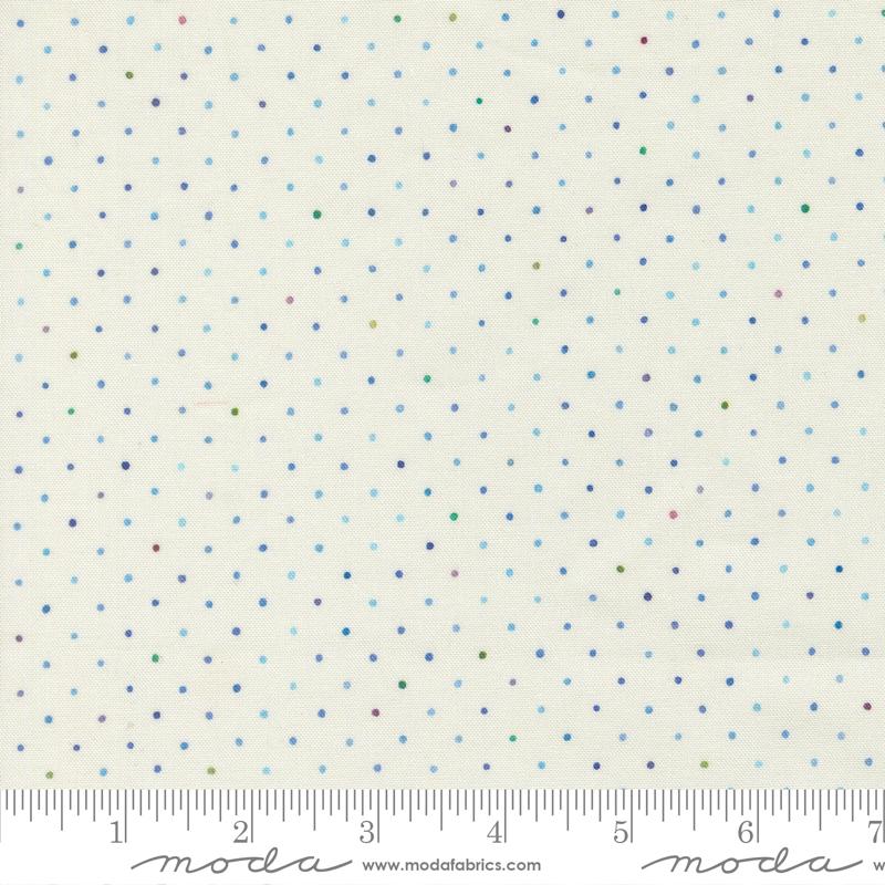 Summer Breeze 2027 Dots Ivory - Quilt Fabric, zoomed in. Select this picture to zoom back out.